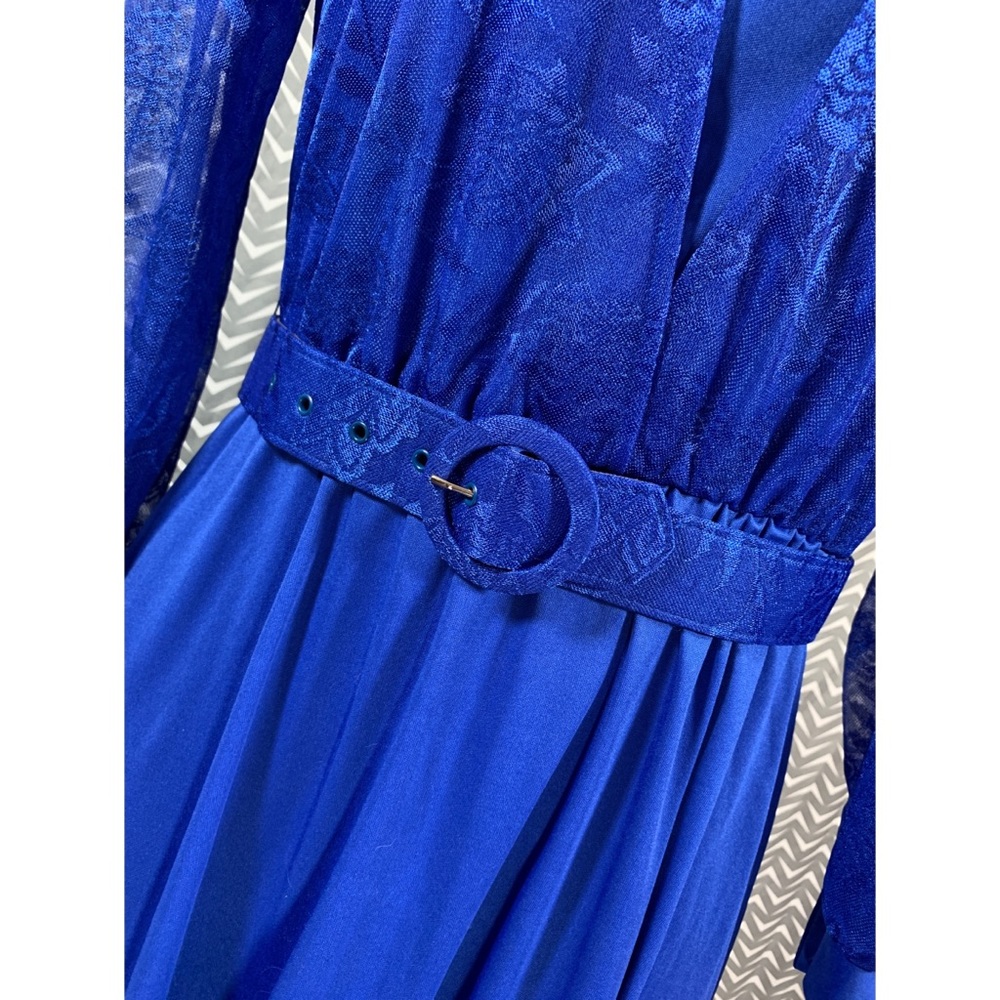 Blair Vintage Dress - Picture 6 of 8